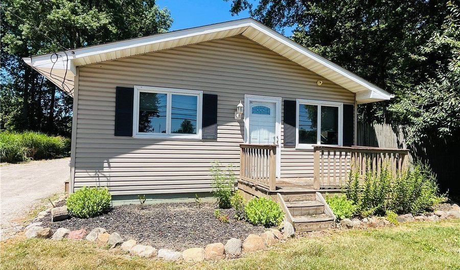 1501 W 19th St, Ashtabula, OH 44004 - 3 Beds, 2 Bath