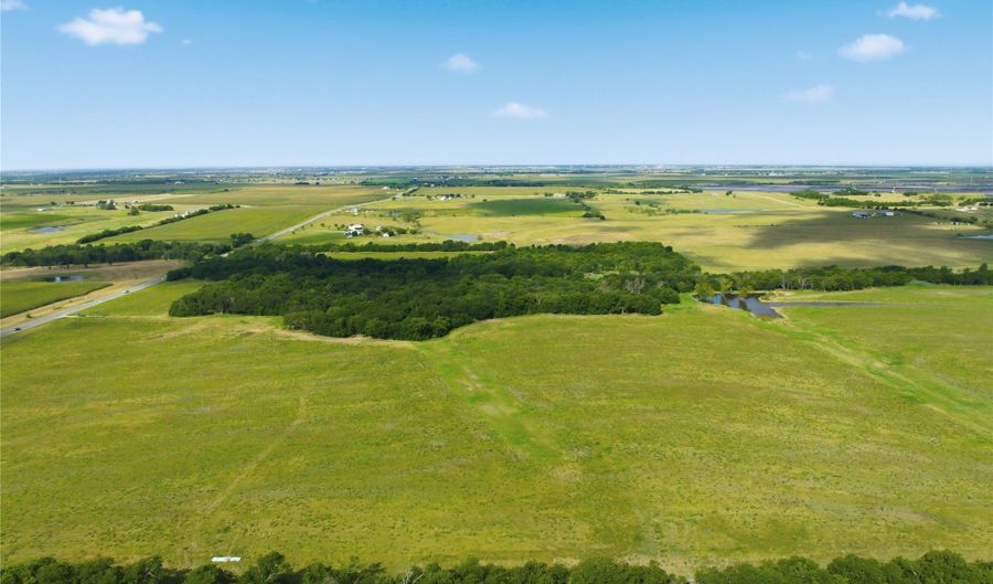 Tract 2 HCR 3204, Abbott, TX 76621 - 0 Beds, 0 Bath