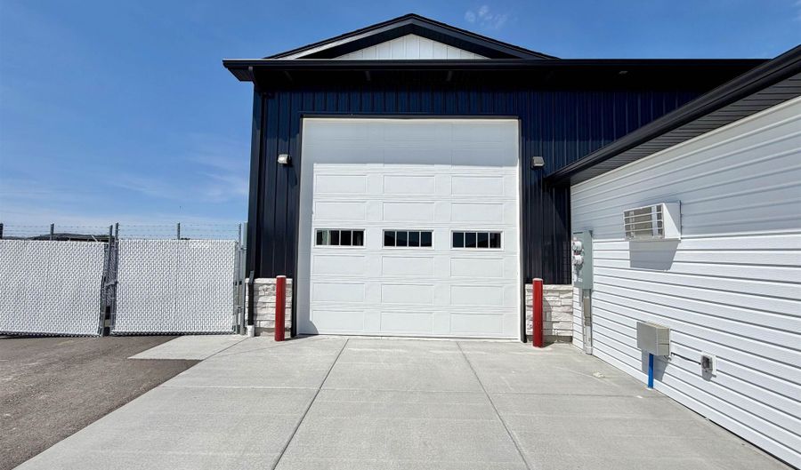 252 Tailwind Suite 101, Chubbuck, ID 83202 - 0 Beds, 0 Bath