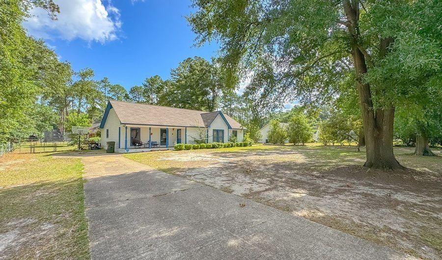 1109 Quail Run, Bainbridge, GA 39819 - 3 Beds, 2 Bath
