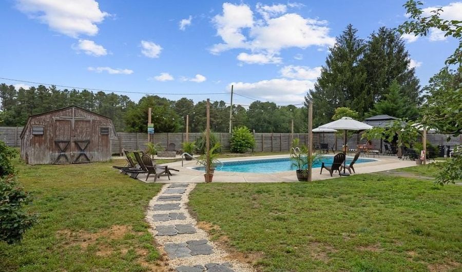 868 WILLOW Way, Atco, NJ 08004 - 4 Beds, 2 Bath