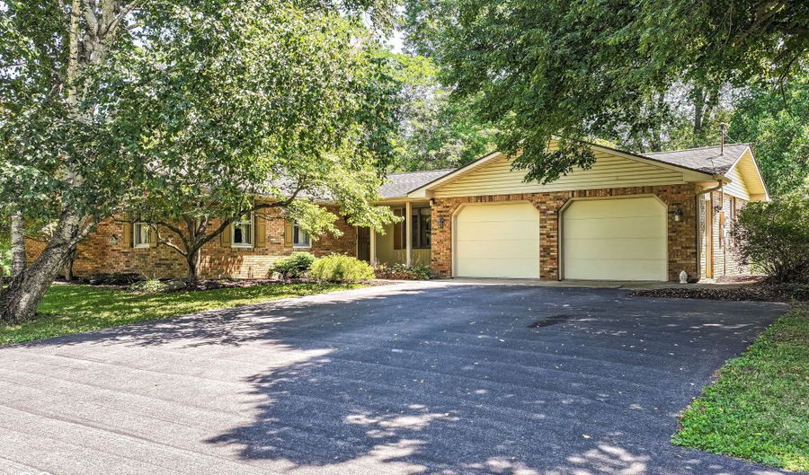 5600 Alexandria Pike, Anderson, IN 46012 - 3 Beds, 2 Bath