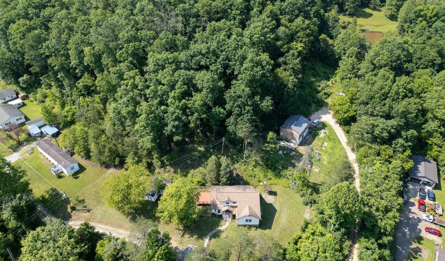 5214 Route 10, Barboursville, WV 25504 - 3 Beds, 3 Bath