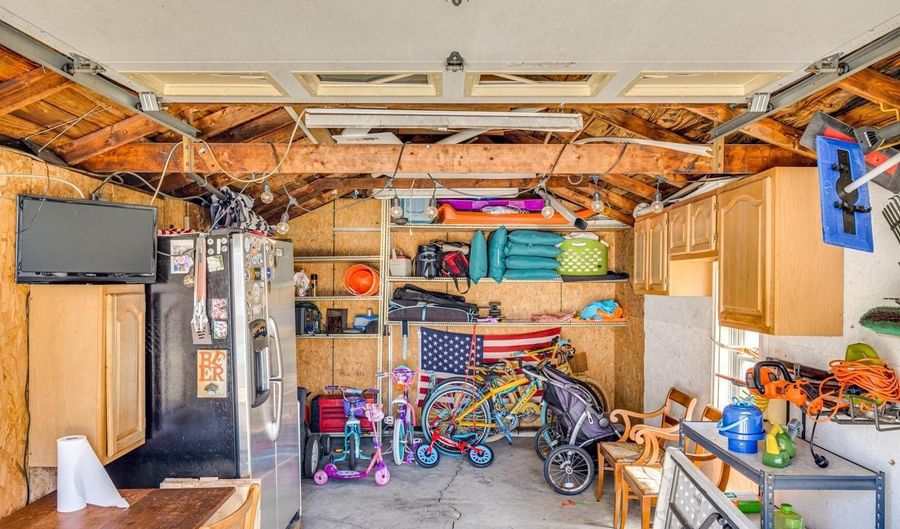 41 PAYSON Ave, Audubon, NJ 08106 - 5 Beds, 2 Bath