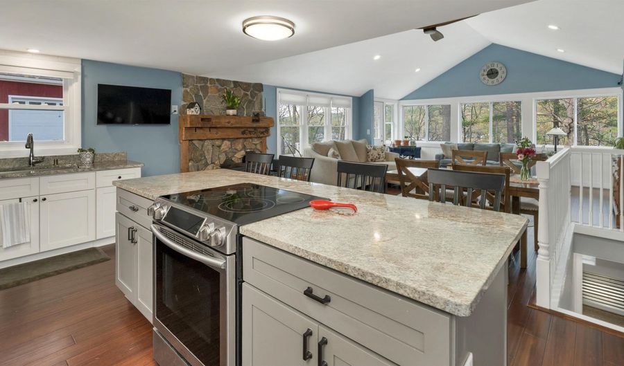 68 Dan Kelley Dr, Alton, NH 03810 - 3 Beds, 2 Bath