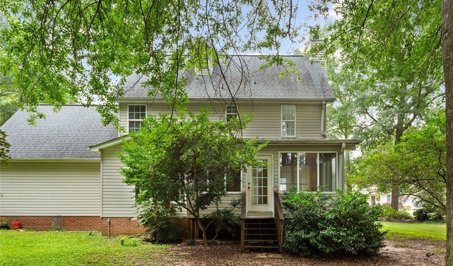 601 Laurel Creek Dr, Anderson, SC 29621 - 3 Beds, 3 Bath