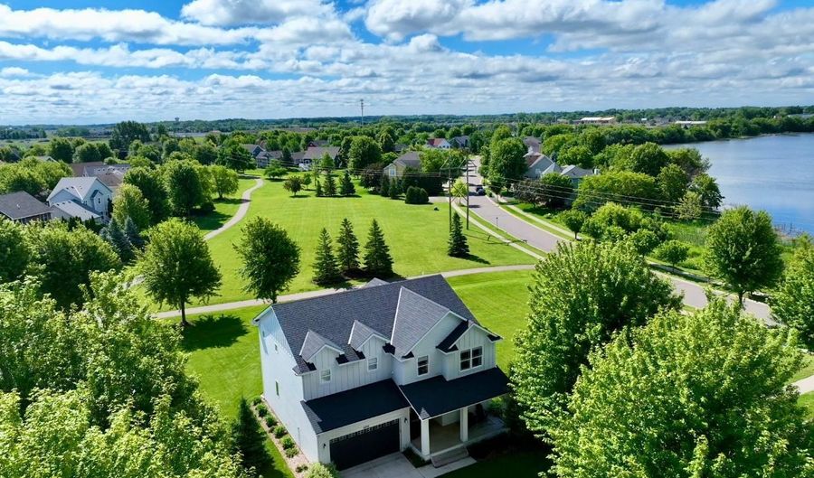 6694 Lakeview Cir NE, Albertville, MN 55301 - 5 Beds, 4 Bath