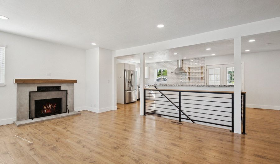 223 E 100 N, Bountiful, UT 84010 - 4 Beds, 1 Bath