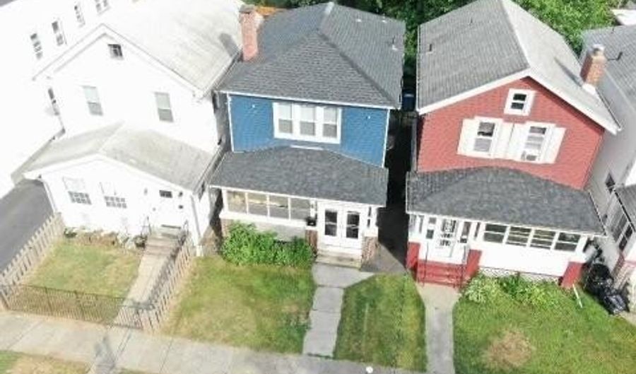 19 Pennsylvania Ave, Albany, NY 12206 - 3 Beds, 1 Bath