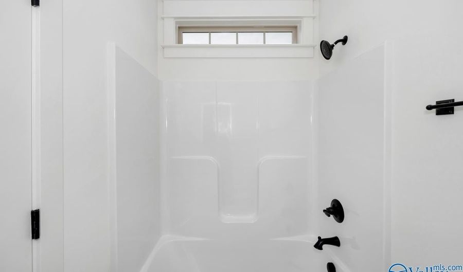 20854 Calcutta St, Athens, AL 35611 - 4 Beds, 4 Bath