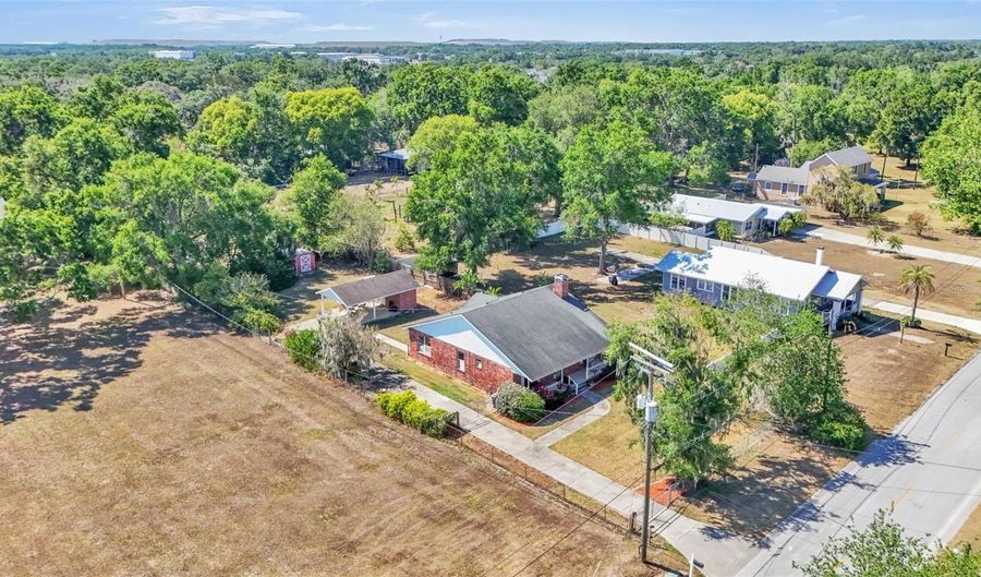 1055 SUNSET Ave, Bartow, FL 33830 - 3 Beds, 2 Bath