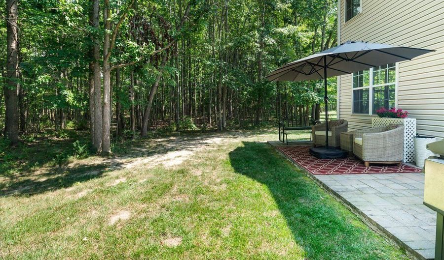 127 NEWMAN Ct, Pennington, NJ 08534 - 3 Beds, 3 Bath