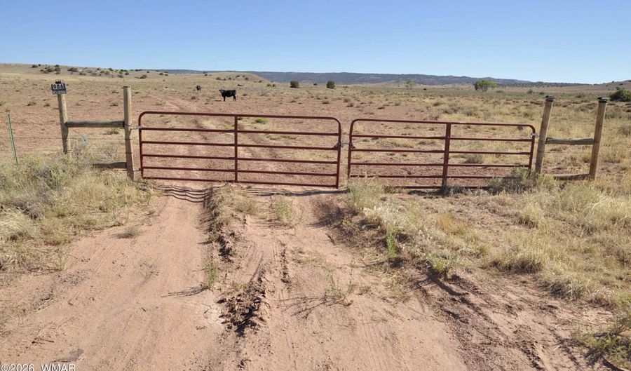 986 Concho Hwy, Concho, AZ 85924 - 0 Beds, 0 Bath