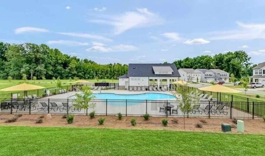 282 Blue Butterfly Dr, Angier, NC 27501 - 5 Beds, 3 Bath