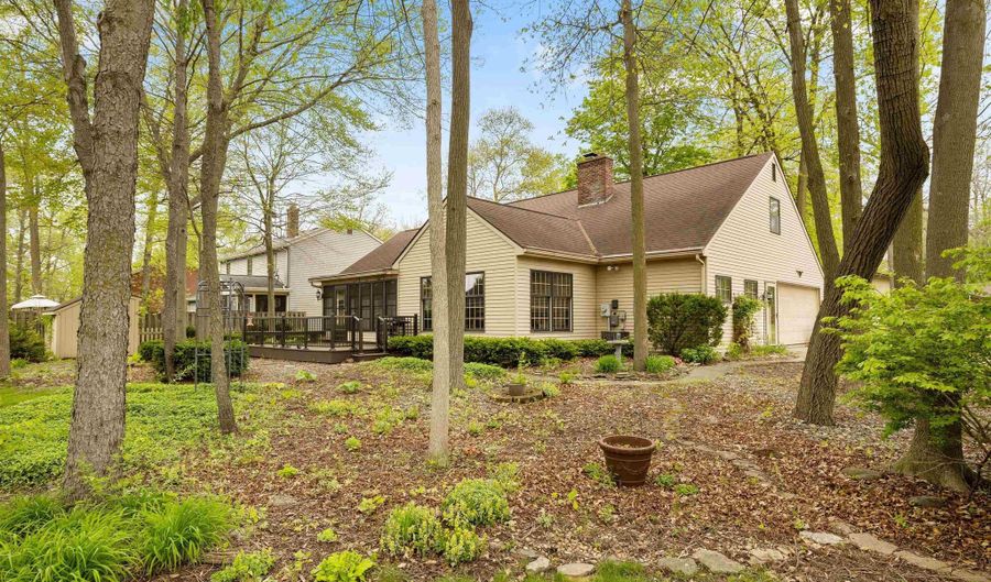 1405 Allison Blvd, Auburn, IN 46706 - 4 Beds, 3 Bath