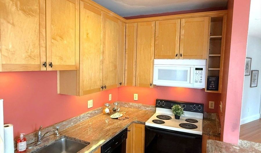 374 Chestnut Hill Ave Unit 24, Boston, MA 02135 - 2 Beds, 1 Bath