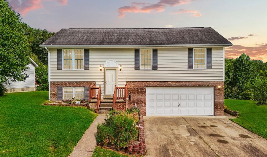 15 Walker Dr, Beattyville, KY 41311 - 3 Beds, 2 Bath