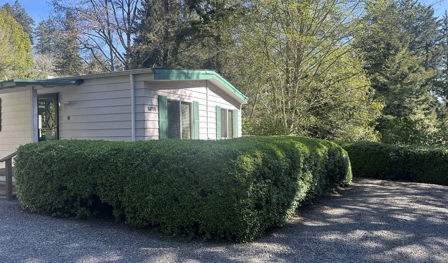 16735 THOMPSON Rd, Brookings, OR 97415 - 2 Beds, 2 Bath