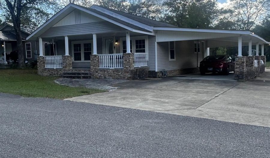 616 Jackson Trl, Attalla, AL 35954 - 3 Beds, 1 Bath