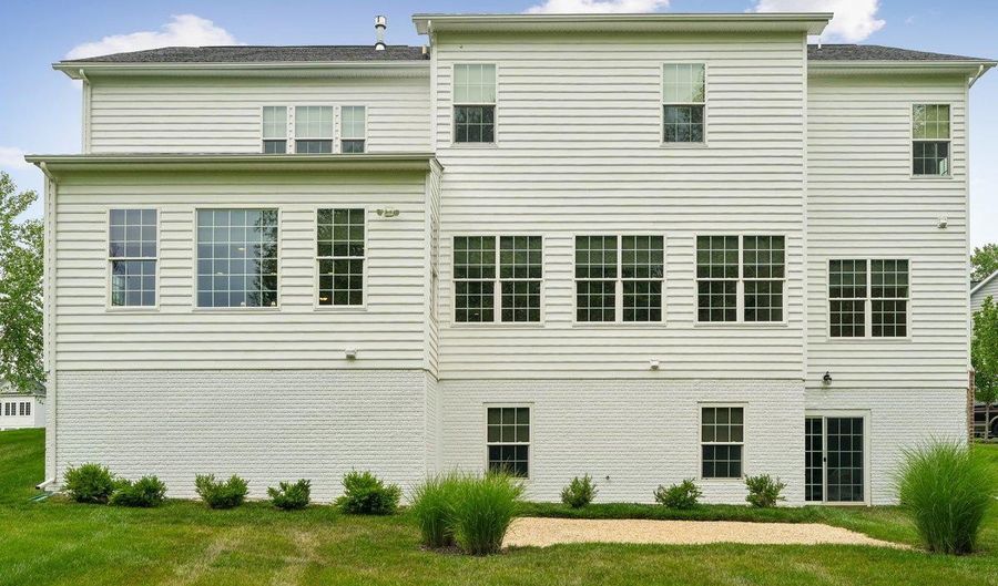 14305 DAWN WHISTLE Way, Bowie, MD 20721 - 5 Beds, 5 Bath