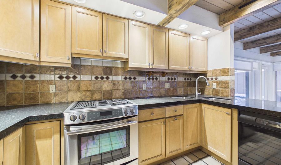 651 S Monarch St 104, Aspen, CO 81611 - 2 Beds, 2 Bath