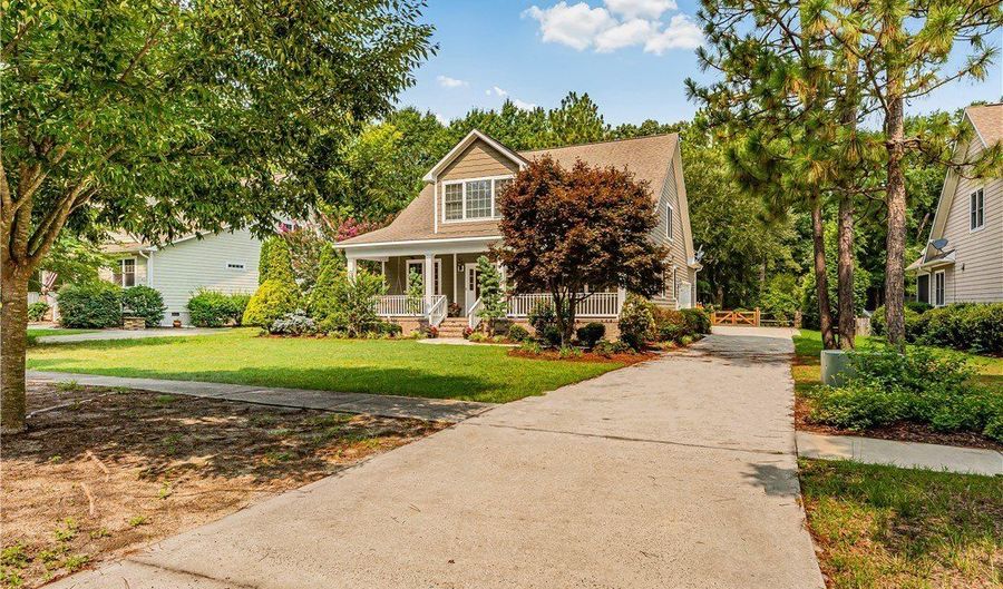 109 Campbell St, Aberdeen, NC 28315 - 4 Beds, 3 Bath