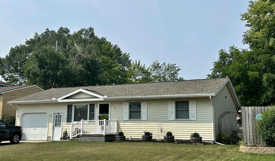 358 N Jefferson St, Alpena, MI 49707 - 3 Beds, 2 Bath