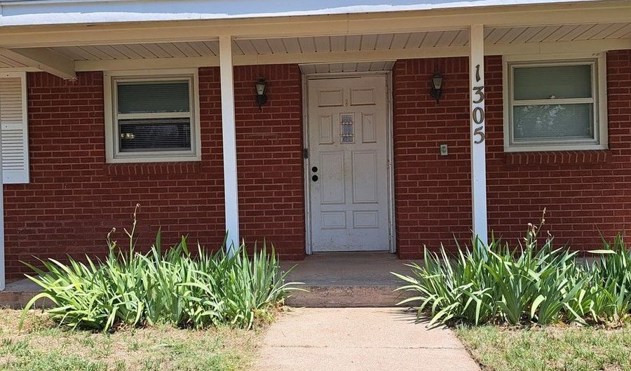 1305 Westover, Anson, TX 79501 - 3 Beds, 2 Bath