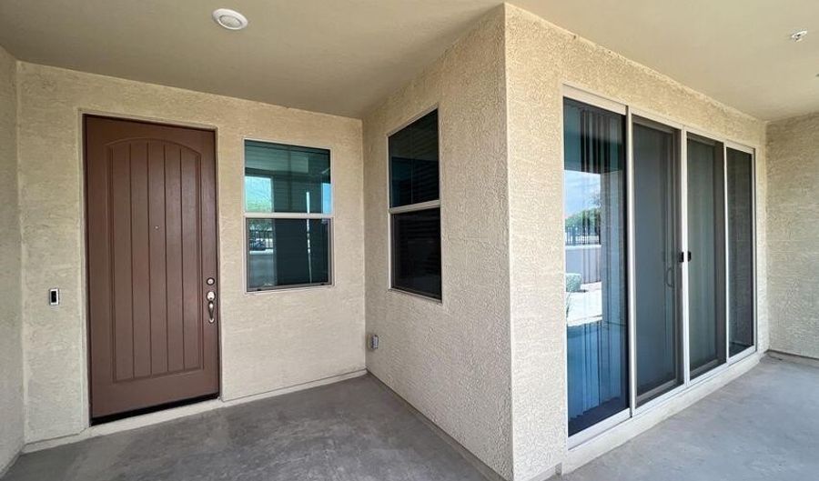 3855 S MCQUEEN Rd 98, Chandler, AZ 85286 - 3 Beds, 3 Bath