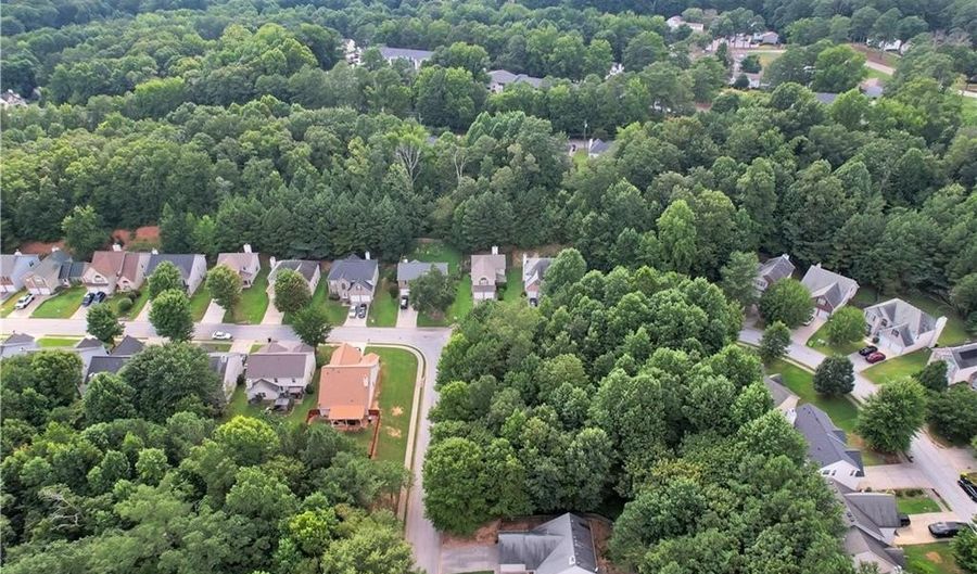 306 Bonnes Dr, Austell, GA 30168 - 4 Beds, 3 Bath