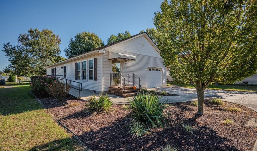 7109 MARSHALL St, Lincoln, DE 19960 - 2 Beds, 2 Bath