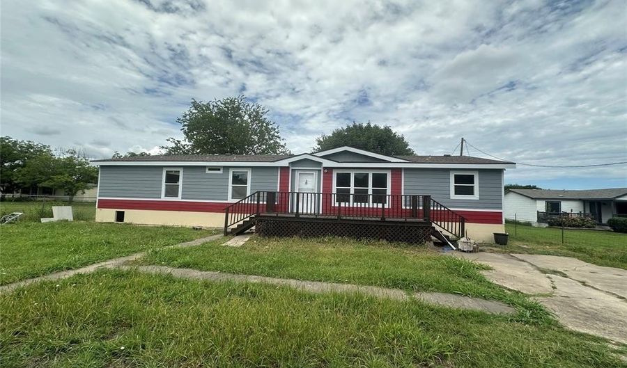 7277 Sterling Dr, Anna, TX 75409 - 3 Beds, 2 Bath