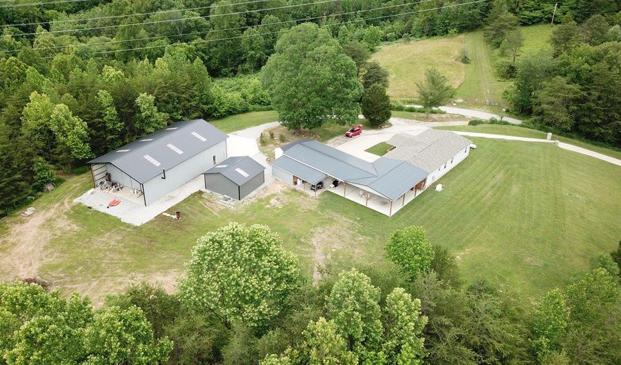 769 Swan Lake Rd, Barbourville, KY 40906 - 3 Beds, 2 Bath