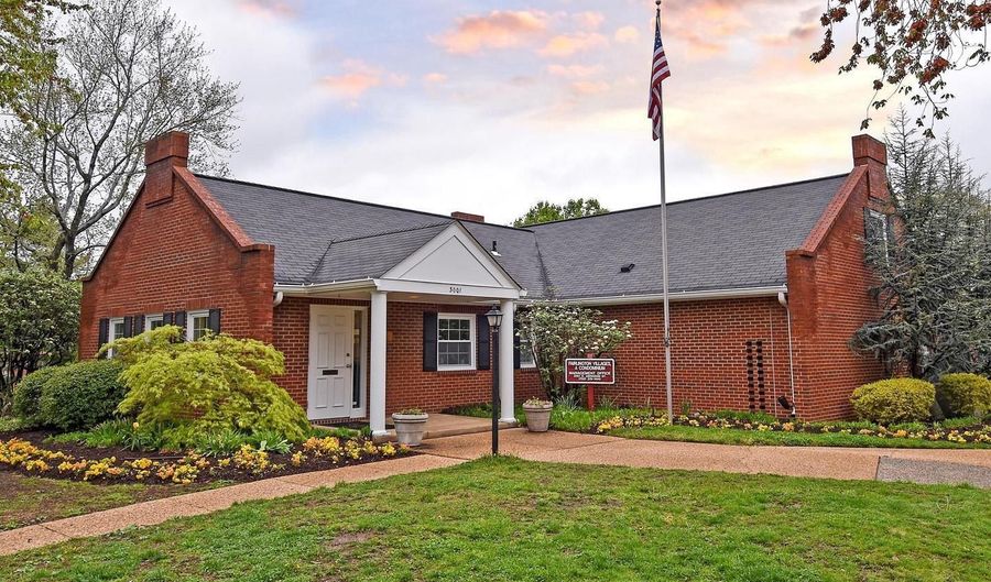 2829 S ABINGDON St B, Arlington, VA 22206 - 2 Beds, 1 Bath