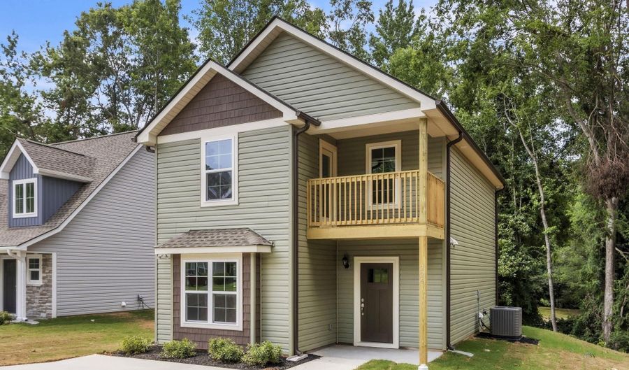 224 Saluda St, Belton, SC 29627 - 3 Beds, 3 Bath