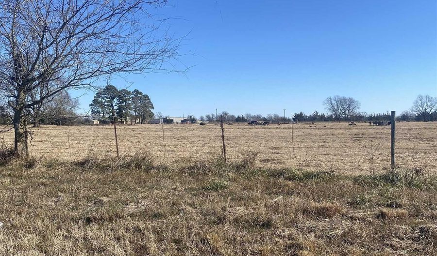 FM 1840, De Kalb, TX 75559 - 0 Beds, 0 Bath