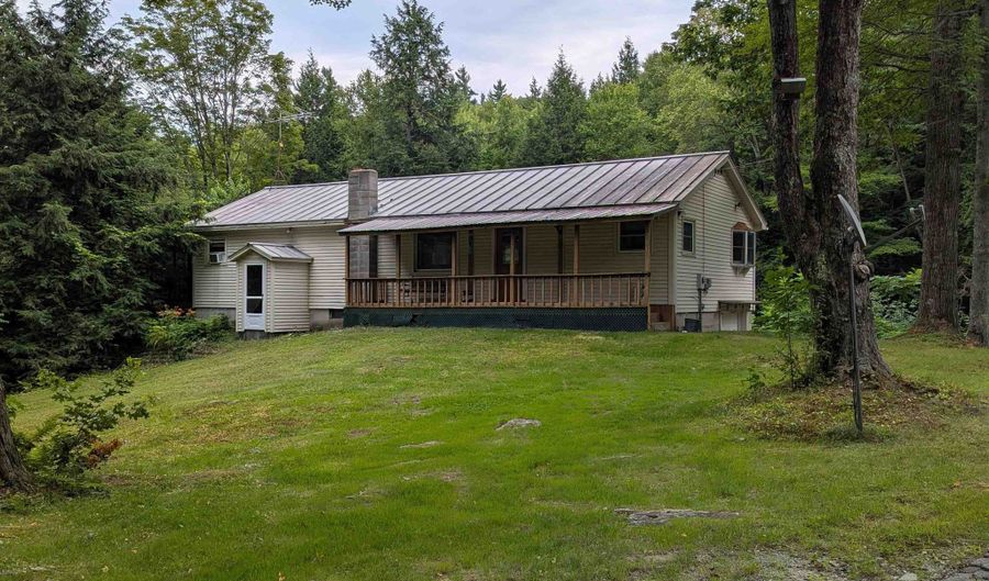281 Connecticut Heights Rd, Charlestown, NH 03603 - 3 Beds, 1 Bath