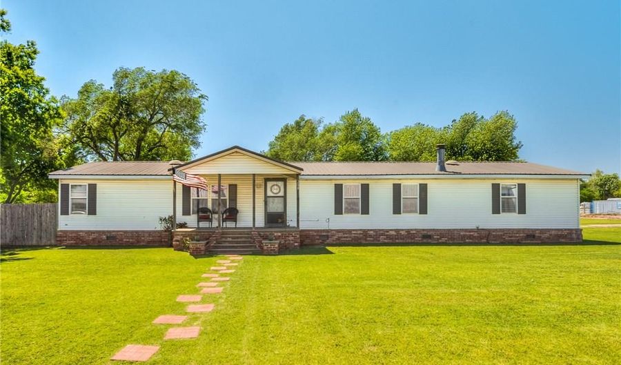 208 Chastain Ave, Amber, OK 73004 - 3 Beds, 2 Bath