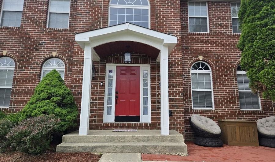 1308 ACCOKEEK LANDING Dr, Accokeek, MD 20607 - 5 Beds, 4 Bath