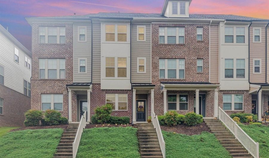 1405 Town Home Dr, Apex, NC 27502 - 3 Beds, 4 Bath