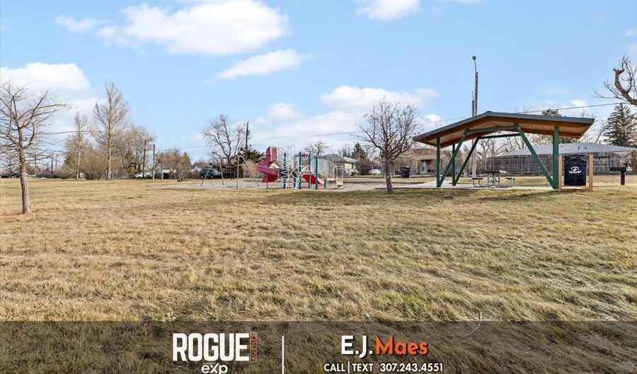 1605 Birch St, Casper, WY 82604 - 3 Beds, 1 Bath