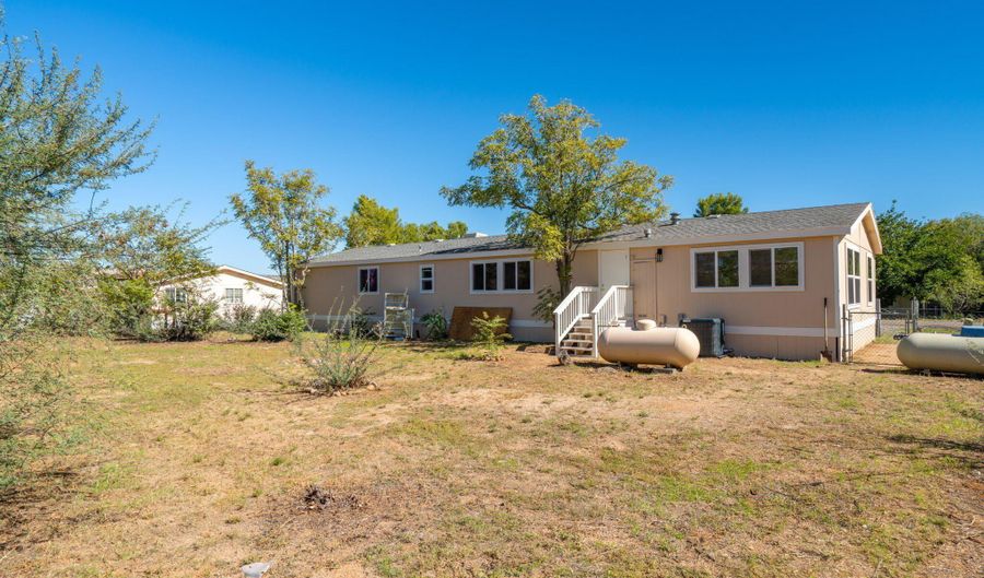 3278 E RIPPLE Rd, Camp Verde, AZ 86322 - 4 Beds, 2 Bath