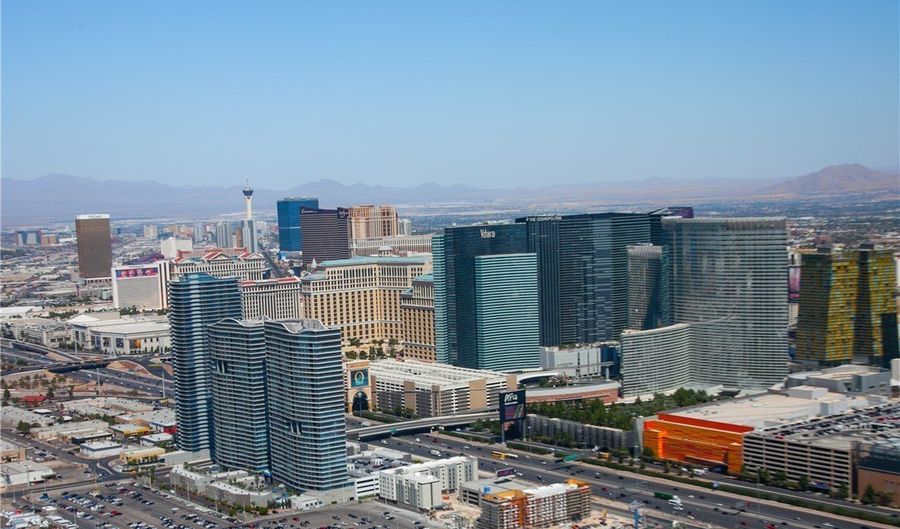 4575 DEAN MARTIN Dr 304, Las Vegas, NV 89103 - 2 Beds, 2 Bath