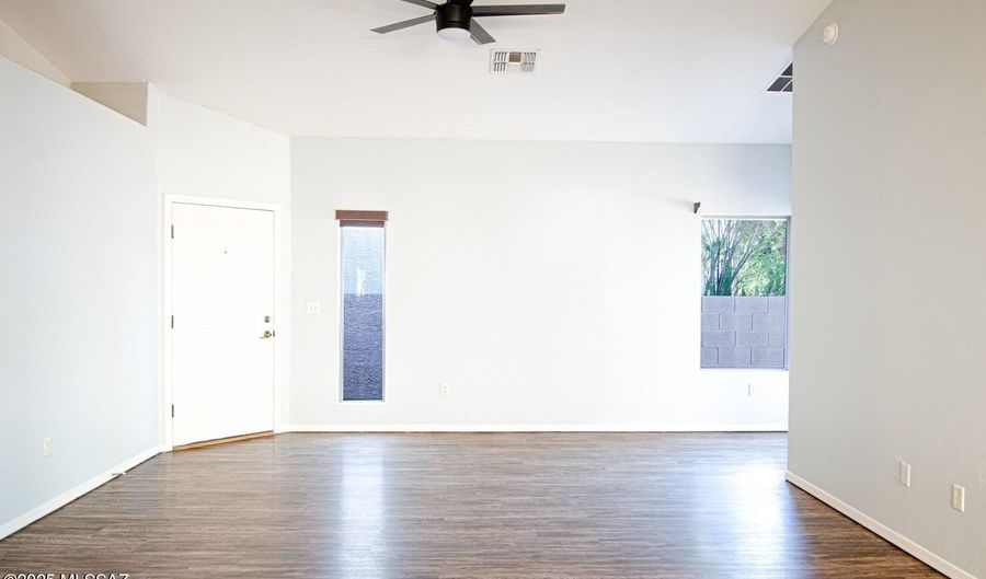 308 E Camino Limon Verde, Sahuarita, AZ 85629 - 4 Beds, 2 Bath