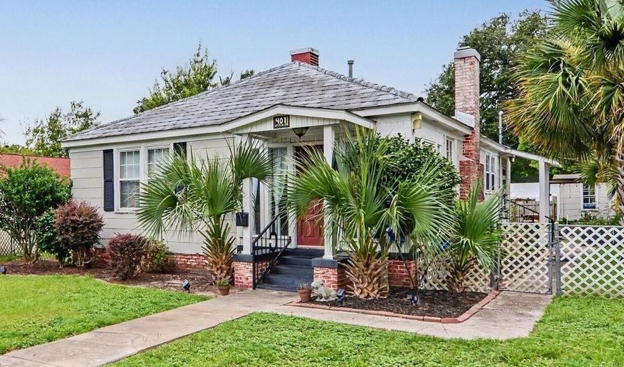 401 Porter Ave, Biloxi, MS 39530 - 2 Beds, 1 Bath
