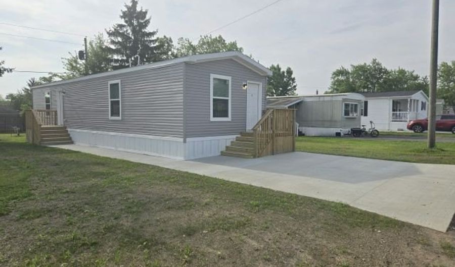 1424 East Dr 104, Alden, NY 14004 - 3 Beds, 2 Bath