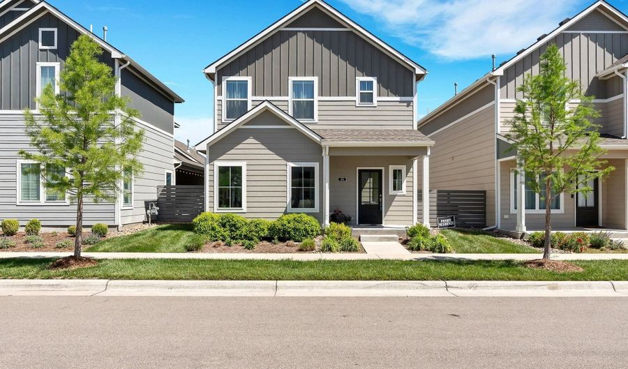 430 E Park Pl, Andover, KS 67002 - 3 Beds, 3 Bath