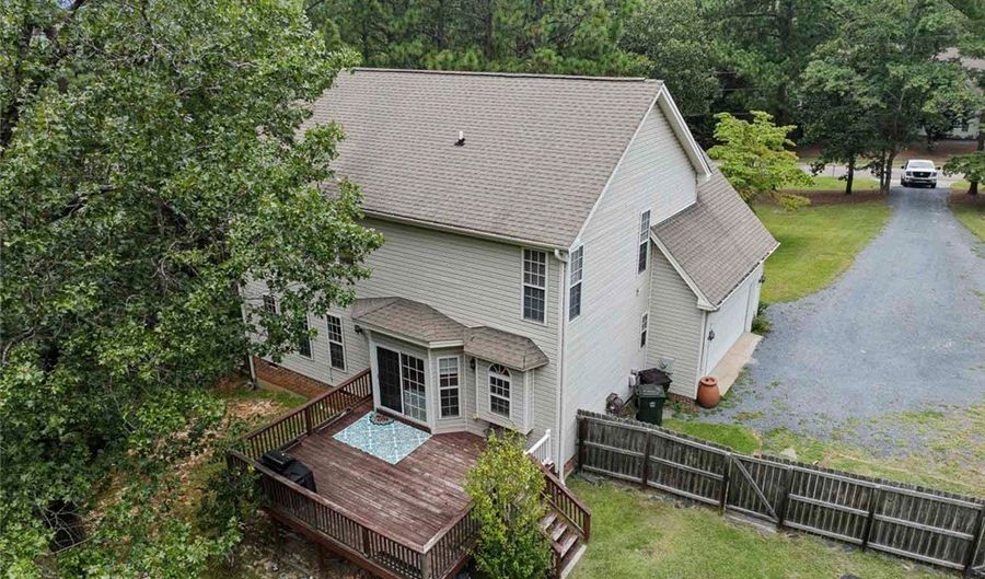 1314 Devonshire Trl, Aberdeen, NC 28315 - 4 Beds, 3 Bath