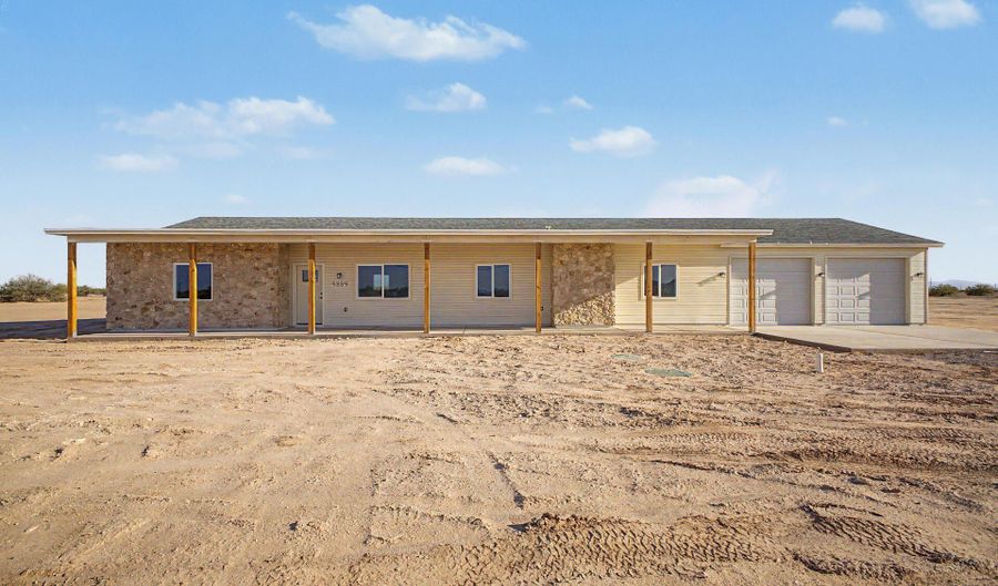9889 W Lazy Acres Dr, Casa Grande, AZ 85193 - 4 Beds, 2 Bath