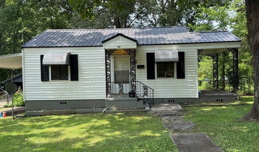 212 Walker Dr, Attalla, AL 35954 - 2 Beds, 1 Bath